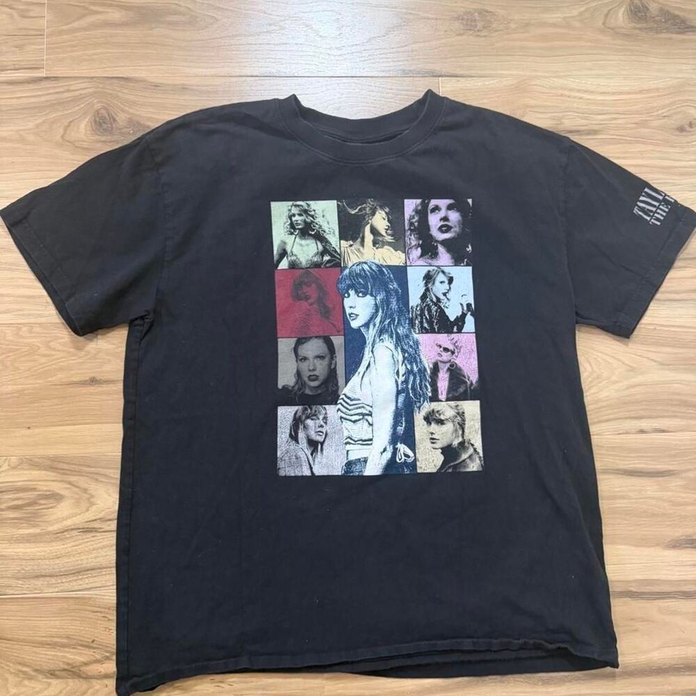 Taylor Swift The Eras Tour Official Merch graphic Tee Size XL